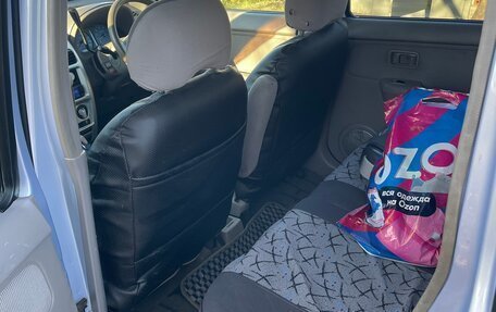 Nissan Cube II, 2001 год, 185 000 рублей, 13 фотография