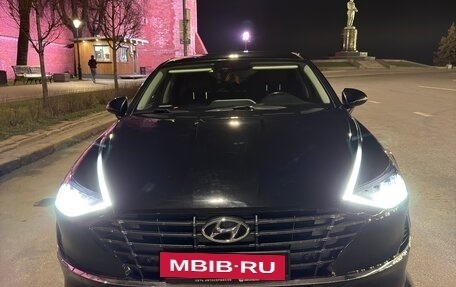 Hyundai Sonata VIII, 2020 год, 2 200 000 рублей, 1 фотография