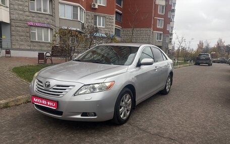 Toyota Camry, 2008 год, 730 000 рублей, 1 фотография