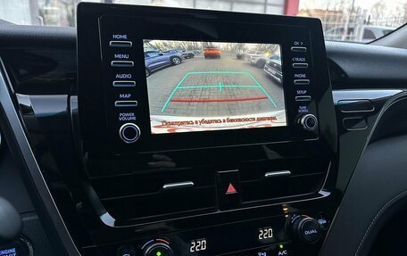 Toyota Camry, 2021 год, 2 400 000 рублей, 11 фотография