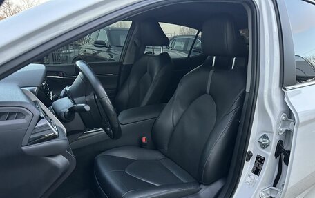 Toyota Camry, 2021 год, 2 400 000 рублей, 14 фотография