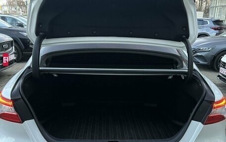Toyota Camry, 2021 год, 2 400 000 рублей, 18 фотография