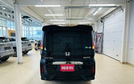 Honda Stepwgn IV, 2015 год, 1 999 000 рублей, 5 фотография