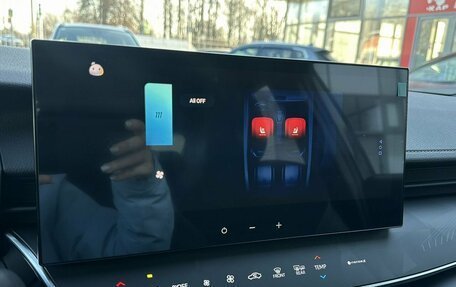 Toyota Camry, 2025 год, 4 690 000 рублей, 14 фотография