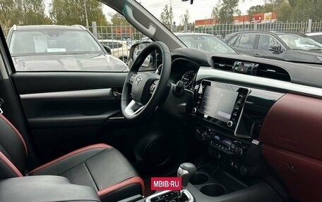 Toyota Hilux VIII, 2024 год, 6 399 000 рублей, 15 фотография