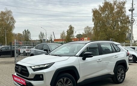 Toyota RAV4, 2025 год, 4 350 000 рублей, 2 фотография