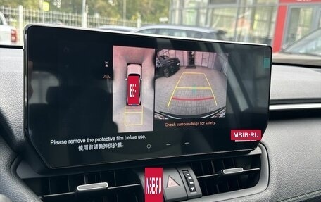 Toyota RAV4, 2025 год, 4 350 000 рублей, 12 фотография