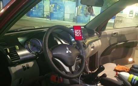 Mitsubishi L200 IV рестайлинг, 2007 год, 450 000 рублей, 2 фотография