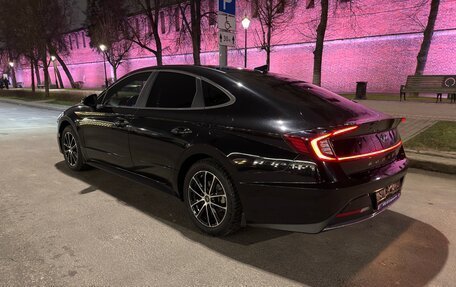 Hyundai Sonata VIII, 2020 год, 2 200 000 рублей, 3 фотография