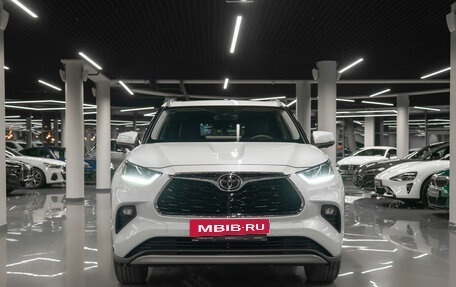 Toyota Highlander, 2025 год, 6 150 000 рублей, 3 фотография