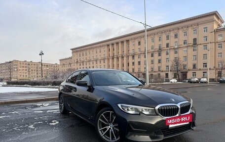 BMW 3 серия, 2019 год, 2 990 000 рублей, 4 фотография