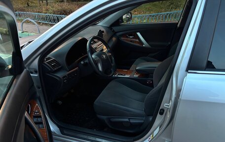 Toyota Camry, 2008 год, 730 000 рублей, 4 фотография