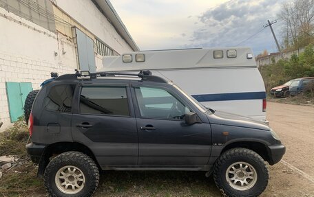 Chevrolet Niva I рестайлинг, 2007 год, 899 000 рублей, 5 фотография