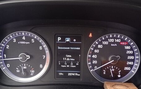 Hyundai Sonata VII, 2017 год, 1 350 000 рублей, 10 фотография