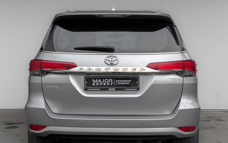 Toyota Fortuner II, 2020 год, 3 990 000 рублей, 6 фотография