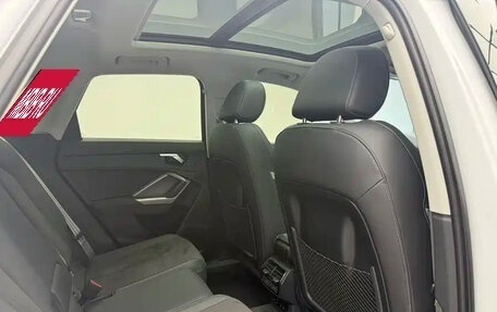 Audi Q3, 2022 год, 2 600 000 рублей, 10 фотография