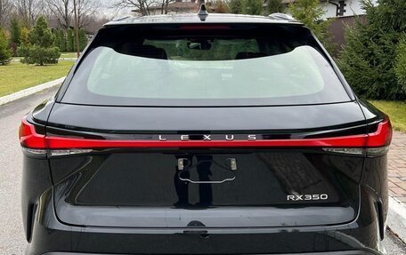 Lexus RX IV рестайлинг, 2024 год, 9 800 000 рублей, 3 фотография