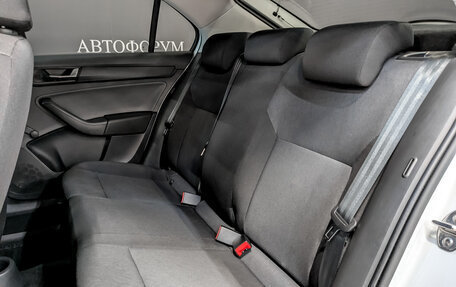 Skoda Rapid I, 2017 год, 1 275 000 рублей, 12 фотография