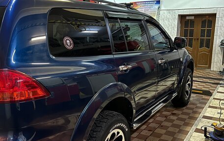 Mitsubishi Pajero Sport II рестайлинг, 2010 год, 1 800 000 рублей, 6 фотография