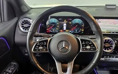 Mercedes-Benz GLB, 2022 год, 3 500 000 рублей, 10 фотография