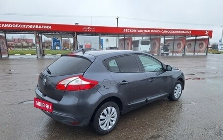Renault Megane III, 2011 год, 495 000 рублей, 2 фотография