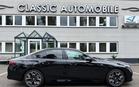 BMW 5 серия, 2025 год, 3 700 000 рублей, 3 фотография