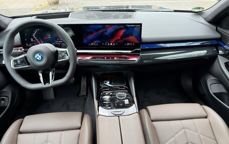 BMW 5 серия, 2025 год, 3 700 000 рублей, 18 фотография