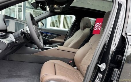 BMW 5 серия, 2025 год, 3 700 000 рублей, 20 фотография