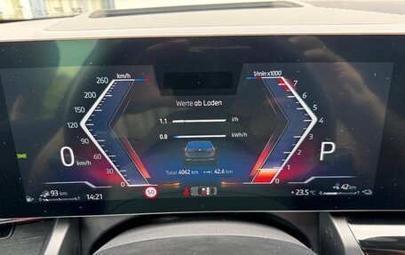 BMW 5 серия, 2025 год, 3 700 000 рублей, 32 фотография