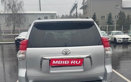 Toyota Land Cruiser Prado 150 рестайлинг 2, 2013 год, 3 600 000 рублей, 4 фотография