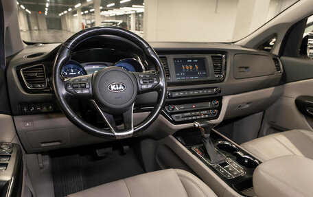 KIA Carnival III, 2019 год, 2 980 150 рублей, 7 фотография