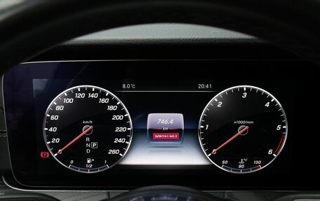 Mercedes-Benz E-Класс, 2018 год, 2 700 000 рублей, 12 фотография