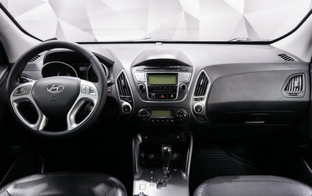 Hyundai ix35 I рестайлинг, 2012 год, 1 260 000 рублей, 10 фотография