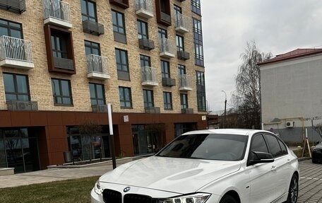 BMW 3 серия, 2012 год, 2 100 000 рублей, 4 фотография