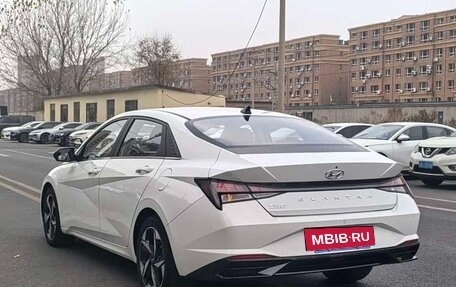 Hyundai Elantra, 2022 год, 1 500 000 рублей, 5 фотография