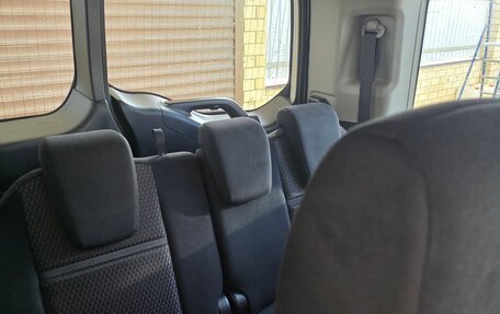 Honda Stepwgn IV, 2016 год, 1 950 000 рублей, 12 фотография