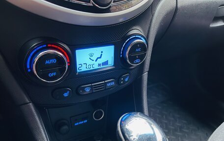 Hyundai Solaris II рестайлинг, 2011 год, 739 000 рублей, 11 фотография