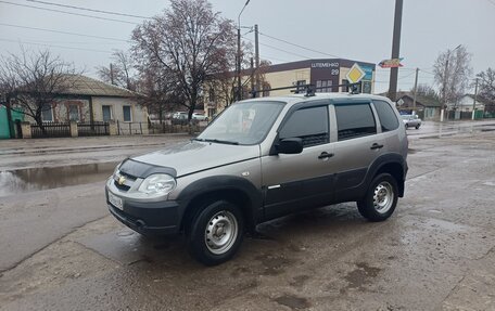 Chevrolet Niva I рестайлинг, 2011 год, 465 000 рублей, 2 фотография