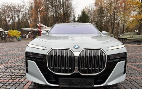 BMW 7 серия, 2024 год, 14 890 000 рублей, 7 фотография