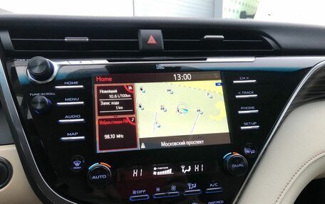 Toyota Camry, 2021 год, 3 300 000 рублей, 12 фотография