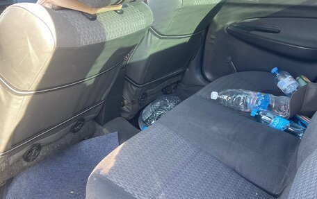 Mazda 323, 1995 год, 75 000 рублей, 10 фотография