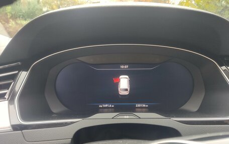 Volkswagen Passat B8 рестайлинг, 2018 год, 2 650 000 рублей, 9 фотография