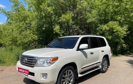 Toyota Land Cruiser 200, 2012 год, 3 100 000 рублей, 8 фотография