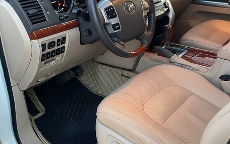 Toyota Land Cruiser 200, 2012 год, 3 100 000 рублей, 15 фотография