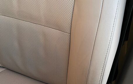 Toyota Land Cruiser 200, 2012 год, 3 100 000 рублей, 18 фотография