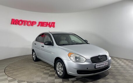 Hyundai Verna II, 2007 год, 317 000 рублей, 3 фотография
