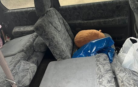 Mitsubishi Chariot III, 1998 год, 270 000 рублей, 8 фотография