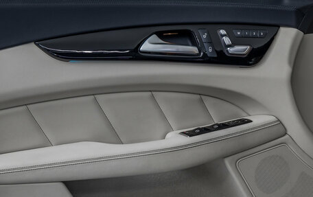 Mercedes-Benz CLS, 2016 год, 3 400 000 рублей, 12 фотография