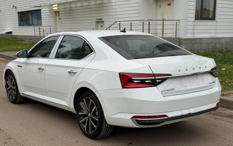 Skoda Superb III рестайлинг, 2025 год, 2 450 000 рублей, 7 фотография