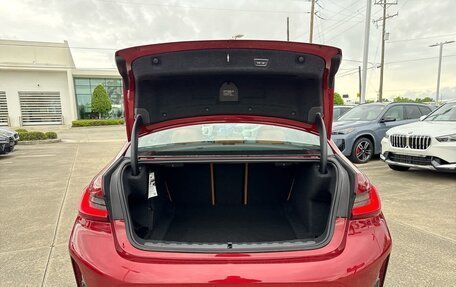 BMW 3 серия, 2025 год, 12 629 635 рублей, 9 фотография